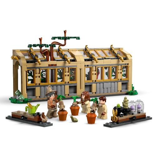 Εικόνα της LEGO Harry Potter: Hogwarts Castle: Herbology Class 76445