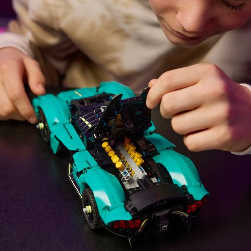 Εικόνα της LEGO Technic: Aston Martin Valkyrie 42208