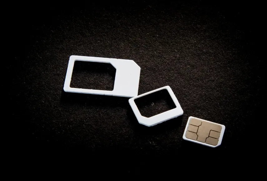 eSIM τι είναι και πώς λειτουργεί η νέα κάρτα SIM