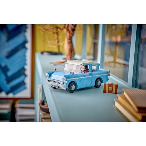 Εικόνα της LEGO Harry Potter: Enchanted Flying Ford Anglia 76470