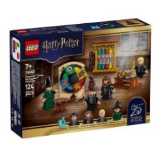 Εικόνα της LEGO Harry Potter: Hogwarts Castle: Sorting Hat Ceremony 76460