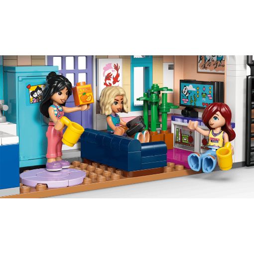 Εικόνα της LEGO Friends: Liann's Family House 42687