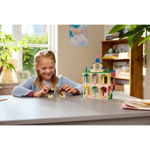 Εικόνα της LEGO Disney Princess: Mini Belle & Tiana with Castle 43291