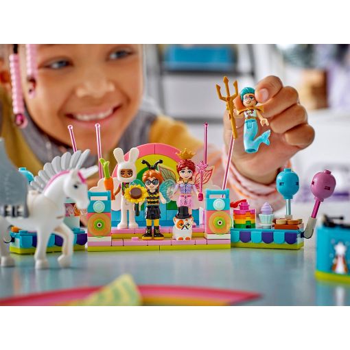 Εικόνα της LEGO Friends: Costume Party with Unicorn & Fairy 42661