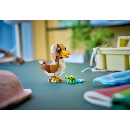 Εικόνα της LEGO Creator: 3 in 1 Cute Animals: Playful Puppy Dog 31382