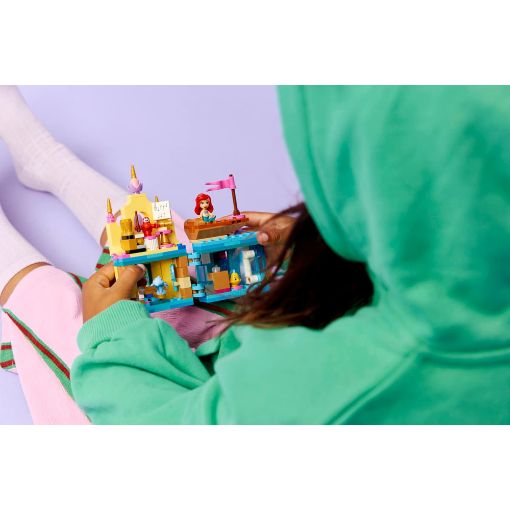 Εικόνα της LEGO Disney Princess: Ariel's Magical Mini Palace 43285