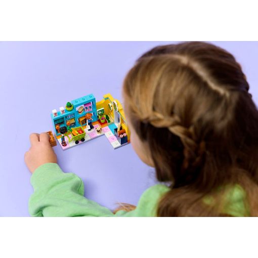 Εικόνα της LEGO Friends: Heartlake City Convenience Store 42680