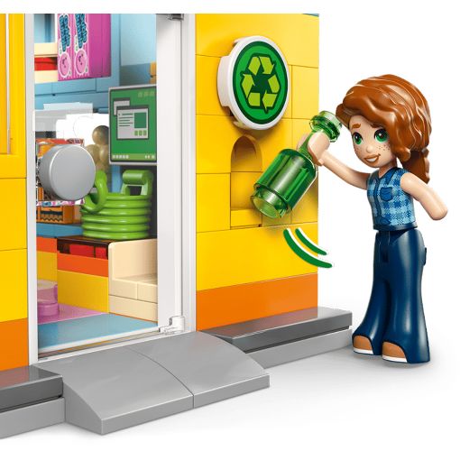 Εικόνα της LEGO Friends: Heartlake City Convenience Store 42680