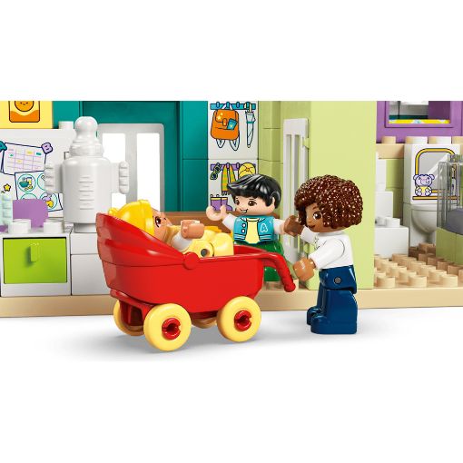Εικόνα της LEGO Duplo: 3 in 1 Modern Family House with Figures 10470