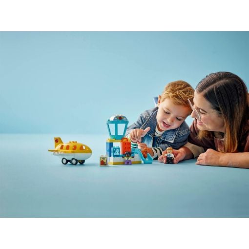 Εικόνα της LEGO Duplo: First Time at the Airport 10443