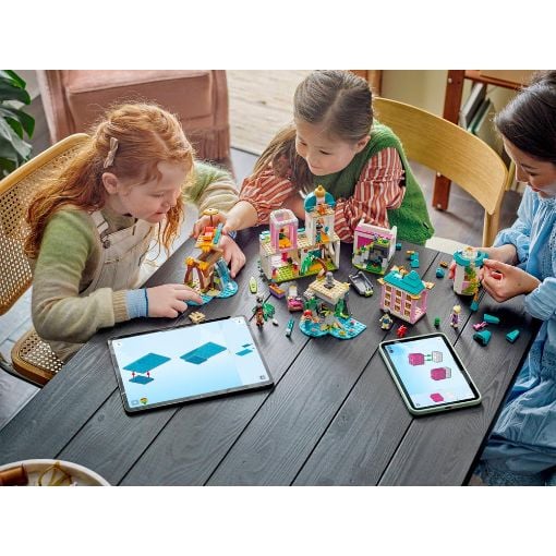 Εικόνα της LEGO Disney Princess: Princess Castle & Royal Pets 43267