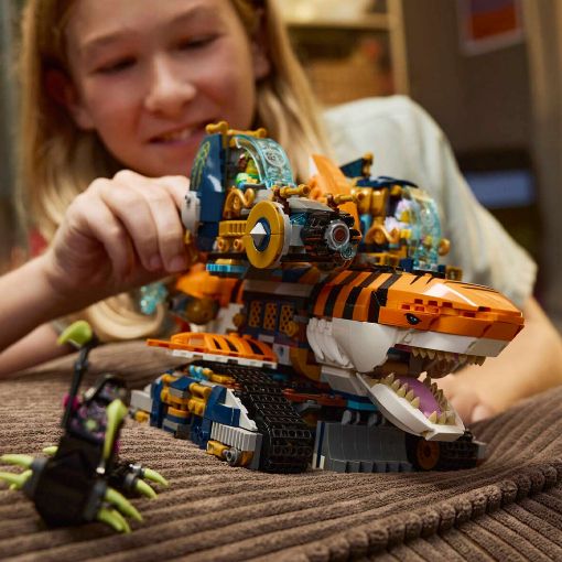 Εικόνα της LEGO DREAMZZz: Tiger Shark Tank 71515