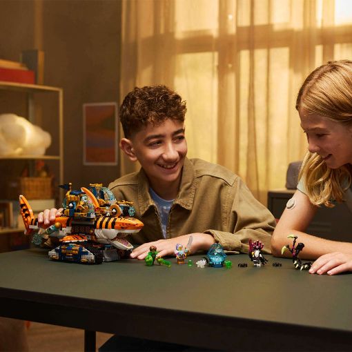 Εικόνα της LEGO DREAMZZz: Tiger Shark Tank 71515