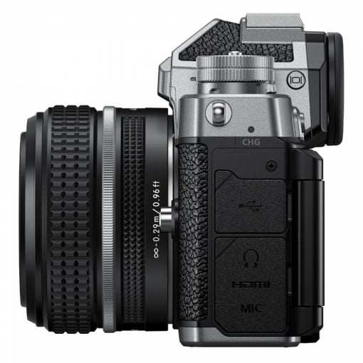 Εικόνα της Nikon Zf Silver Body + Leather Case VOA123WBWAE