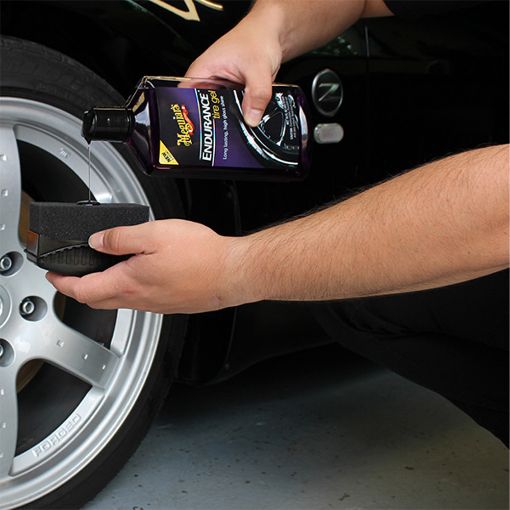 Εικόνα της Gel Γυαλίσματος Ελαστικών Meguiar's Gold Class Endurance 473ml G7516-EU